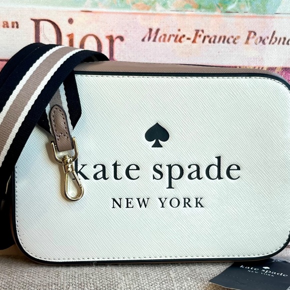 Kate Spade 🎁Cream and Brown Crossbody Camera Bag NWT🎁 Gift Ready - Picture 2 of 12